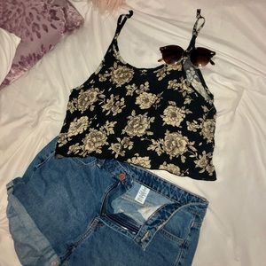 Brandy Melville Black and White Floral Crop Tank